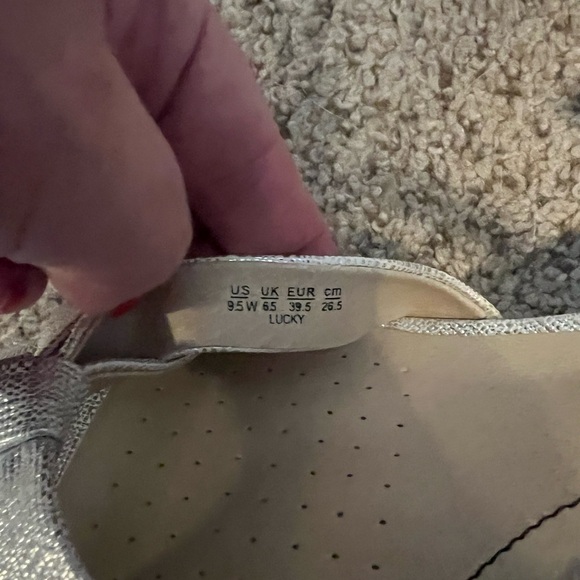 Life Stride Women's Silver Sandals - Picture 3 of 3